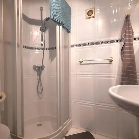 Maryvilla0257